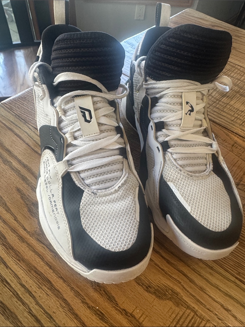 Shaquille ONeal Dame DOLLA  Adidas